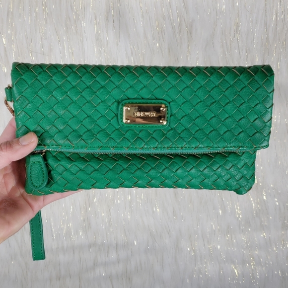 Nine West Handbags - Nine West Green Leather Wristlet